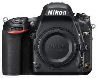 Nikon รุ่น D750